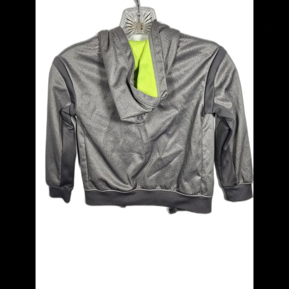 Nike Therma -Fit Youth Full Zip Jacket Gray Size 6 (5-6 yrs). Great Condition